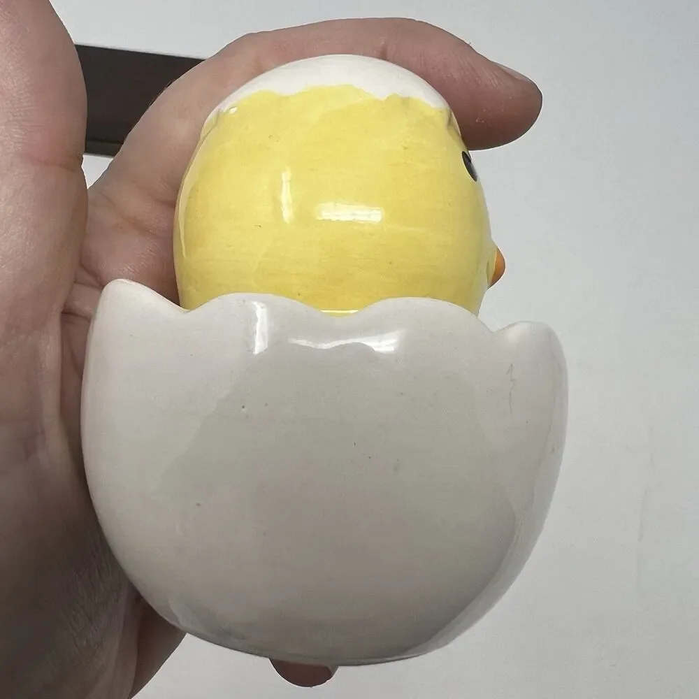 Vintage Pier 1 Chick & Egg Salt & Pepper Shakers Easter Peeps Baby Chick Yellow!